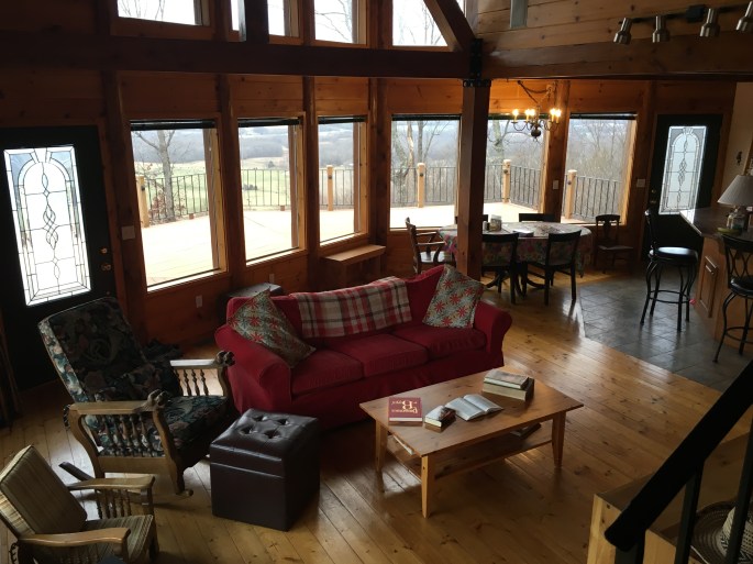 Pelham Pointe Vacation Rental Cabin Monteagle